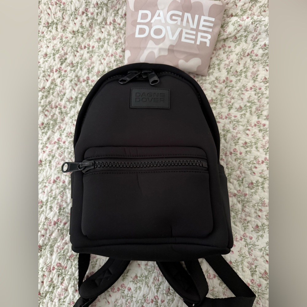 Dagne Dover Dakota Small Onyx Black